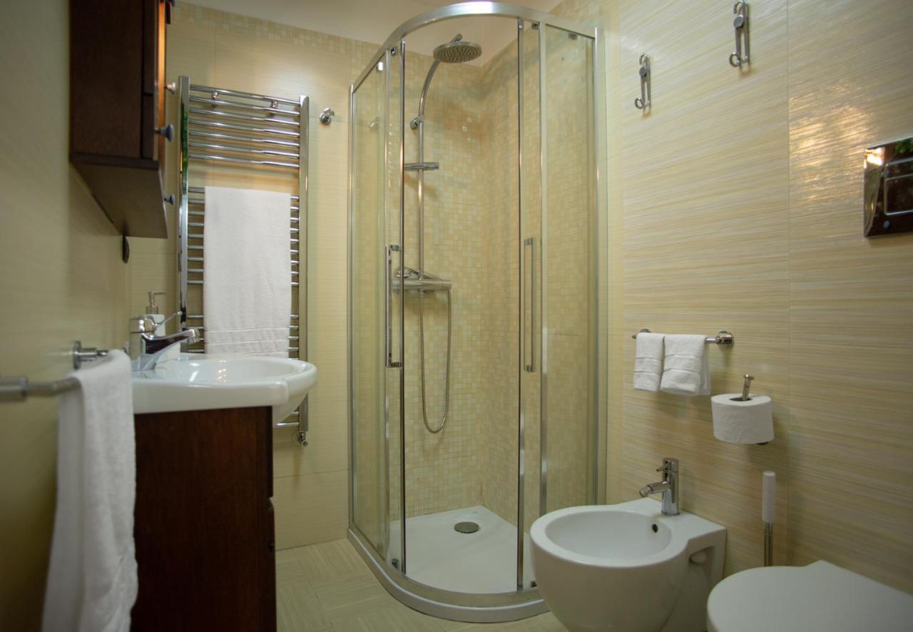 Casa Colombo - The Fab Stay Brindisi Eksteriør bilde